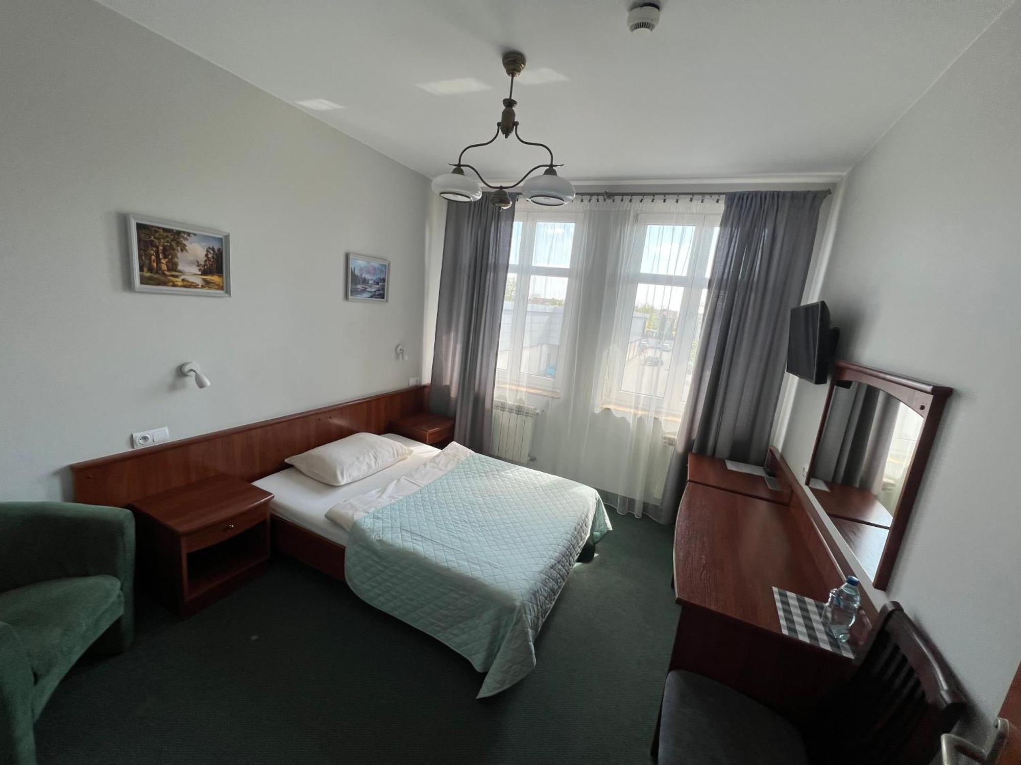 Alabastro Bed and Breakfast Tomaszów Mazowiecki Exteriör bild