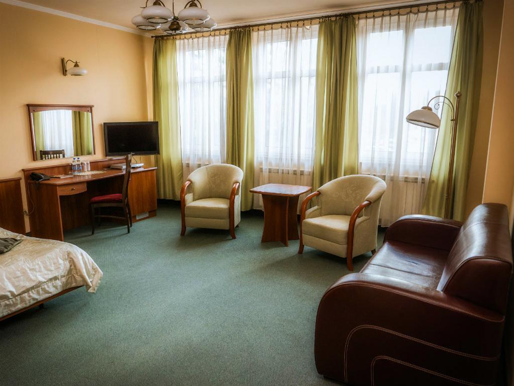 Alabastro Bed and Breakfast Tomaszów Mazowiecki Exteriör bild
